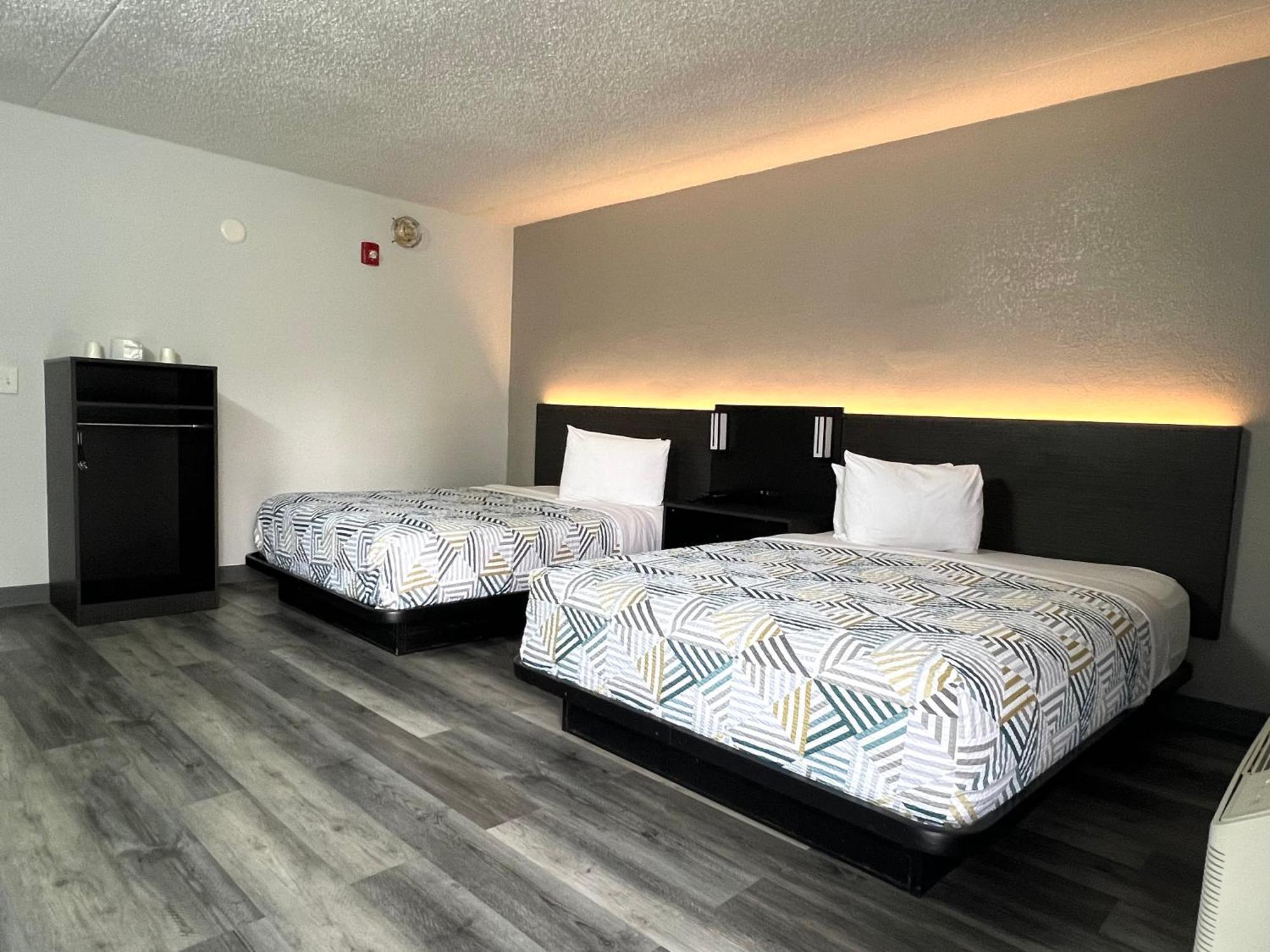 Motel 6-Middleburg Heights, Oh - Cleveland Экстерьер фото